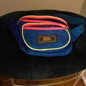 🔥Vintage Neon Crossbody/Fanny Pack 🔥
